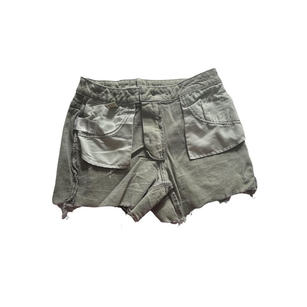 Grey Denim shorts - Picture 3 of 4